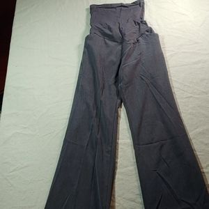 Motherhood Maternity pants